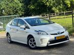 Toyota Prius 1.8 Plug-in Aspiration /Navi/Camera/, Auto's, Euro 5, Gebruikt, Wit, Bedrijf