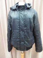 NIELSSON zwarte winterjas met afritscapuchon - maat M / L, Maat 38/40 (M), Verzenden, Zwart, Zo goed als nieuw