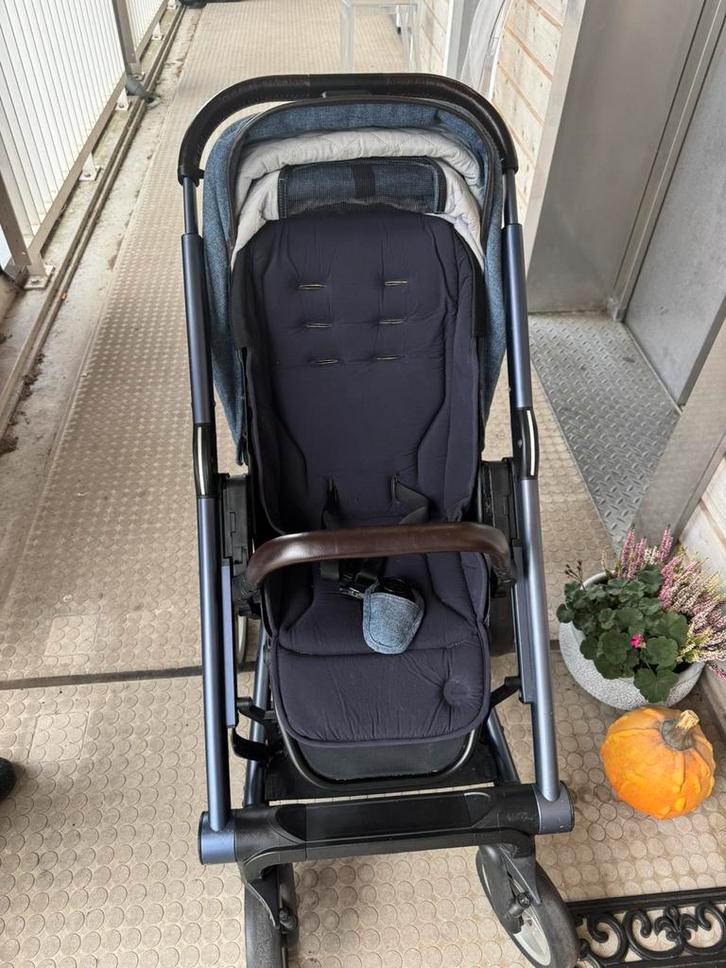 Kinderwagen Mutsy 2 in 1 met extra accessoires, Kinderen en Baby's, Kinderwagens en Combinaties, Gebruikt, Kinderwagen, Mutsy