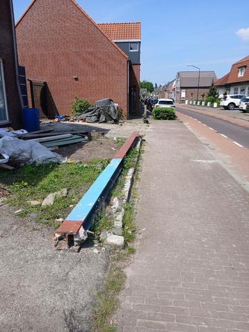 IJzeren balk HEB200 beschikbaar voor biedingen
