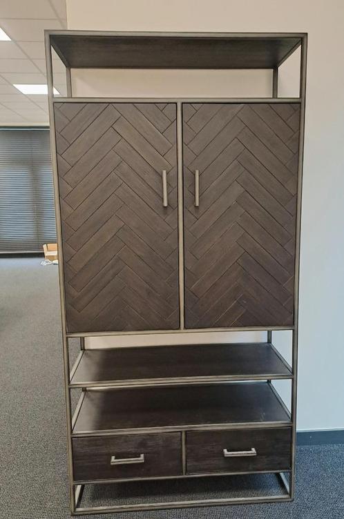 Eleonora Opbergkast 'Hudson' Acaciahout visgraat,, Huis en Inrichting, Woonaccessoires | Wandplanken en Boekenplanken, Zo goed als nieuw