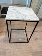 Stijlvol vierkant bijzettafeltje met marmerlook, Huis en Inrichting, Tafels | Bijzettafels, Ophalen, Minder dan 45 cm, Minder dan 55 cm