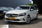 Mercedes A-klasse 160 Ambition AMG Styling/Carplay/Pdc/Mooi!, Auto's, Voorwielaandrijving, Gebruikt, 4 cilinders, Met garantie (alle)