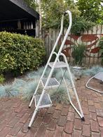 Huishoudtrap 3 treden, Doe-het-zelf en Verbouw, Ladders en Trappen, Ophalen, Gebruikt, Trap, Minder dan 2 meter