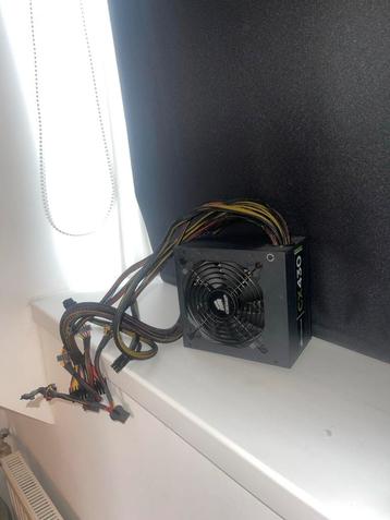 Corsair CX430 Voeding beschikbaar voor biedingen