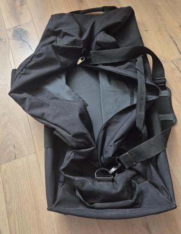 Eastpak Reistas met 2 wieltjes beschikbaar voor biedingen