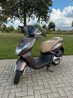 Peugeot Kisbee 4Takt – 25km – 2018 – Eerste Eigenaar, Fietsen en Brommers, Scooters | Peugeot, Ophalen, Gebruikt, Benzine