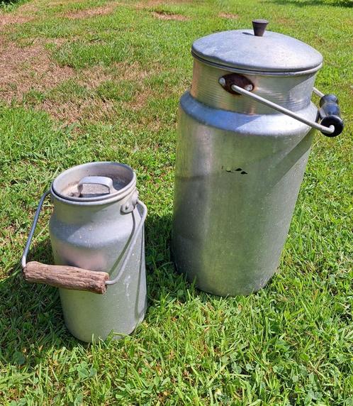 2 oude aluminium melkbusjes melkkan biestkan tuindeco, Tuin en Terras, Tuinwanddecoratie, Gebruikt, Verzenden