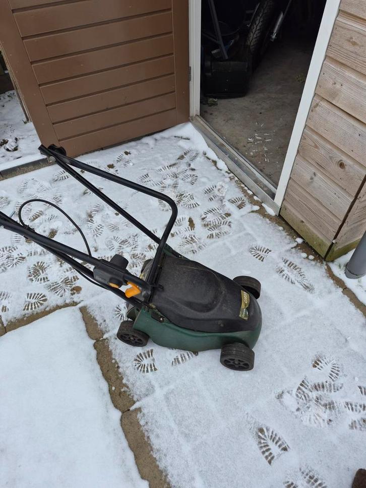 Greenway GM30 Elektrische Grasmaaier - Gebruikt, Tuin en Terras, Grasmaaiers, Gebruikt, Elektrische grasmaaier, Minder dan 30 cm