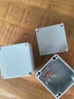 2 stuks gloednieuwe klemmenkastjes , kabeldoosjes, elektrobo, Ophalen of Verzenden, Nieuw, Stopcontact