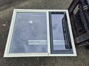 Raam raamkozijn draairaam hardhout dubbel glas 160x131,5 687 beschikbaar voor biedingen