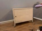 2 IKEA lockerkastjes/tv meubels op wieltjes, Huis en Inrichting, Ophalen, Minder dan 50 cm, Gebruikt, Minder dan 100 cm
