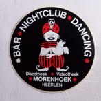 Oude sticker.  BAR-NIGHTCLUB-DANCING.   Morenhoek.  Heerlen., Verzamelen, Stickers, Ophalen of Verzenden, Zo goed als nieuw