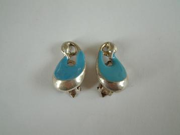 Mooie vintage clip oorbellen zwanen beschikbaar voor biedingen