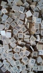 Originele houten Scrabble letters – €0,25 per stuk, Ophalen of Verzenden, Zo goed als nieuw, Materiaal