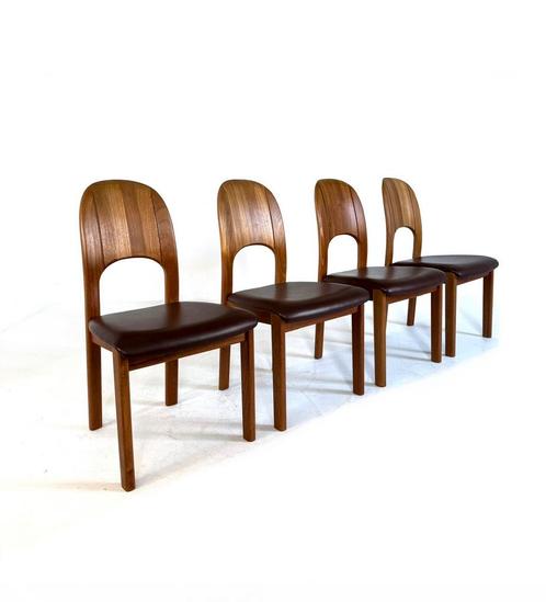 4x vintage Deense eetkamerstoel, Holstebro Møbelfabrik ‘70, Huis en Inrichting, Stoelen, Zo goed als nieuw, Vier, Hout, Kunststof