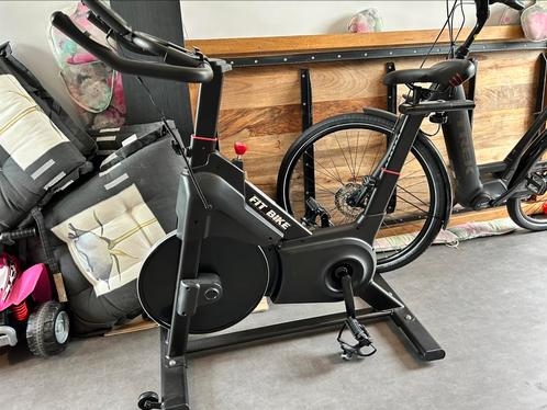 Fitbike Race 4 – Indoorfiets (Bluetooth + Zwift compatibel), Sport en Fitness, Fitnessapparatuur, Zo goed als nieuw, Spinningfiets
