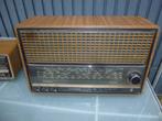 zolderopruiming 2 oude tafel radio's opknappen opknapper, Ophalen, Gebruikt, Radio