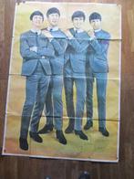 Grote Poster in kleur van The Beatles, 1965 - 98 x 138 cm, Deurposter of groter, Ophalen of Verzenden, Muziek, Rechthoekig Staand