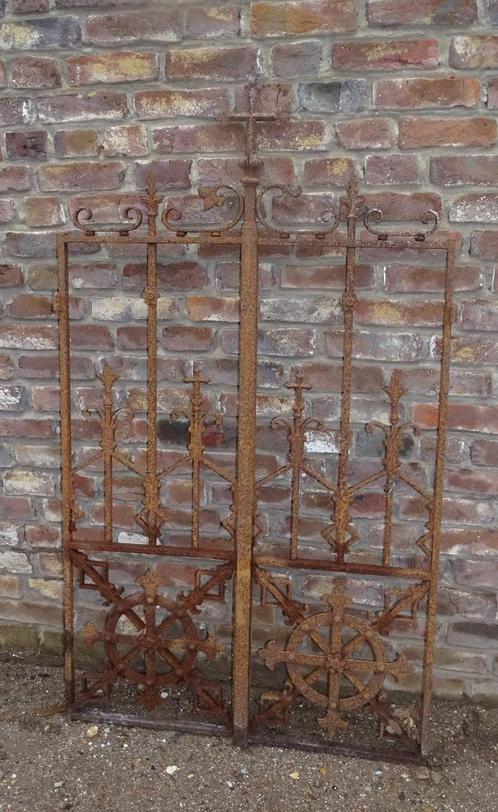 dubbele smeedijzeren looppoort poort uit franse kapel kerk, Antiek en Kunst, Curiosa en Brocante, Ophalen
