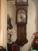 Houten hangende klok, Antiek en Kunst, Ophalen of Verzenden