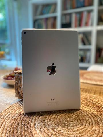 Ipad air 2 64 GB beschikbaar voor biedingen
