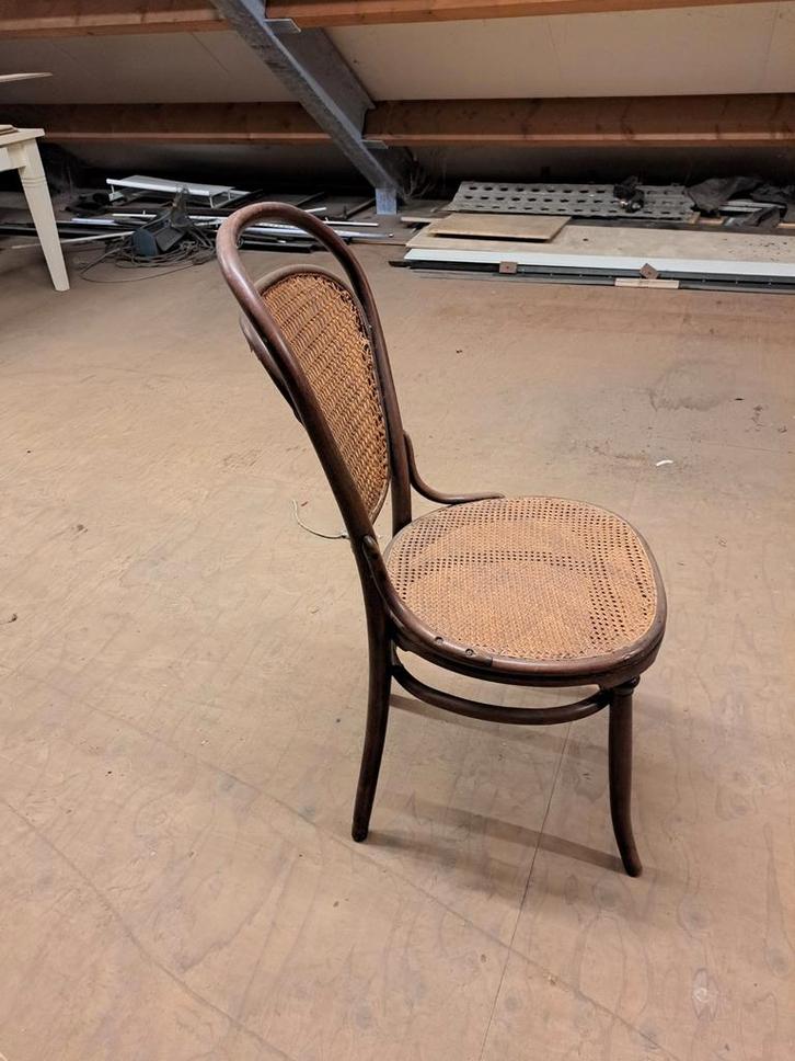 4 Thonet stoelen - Klassiek design, Huis en Inrichting, Stoelen, Ophalen