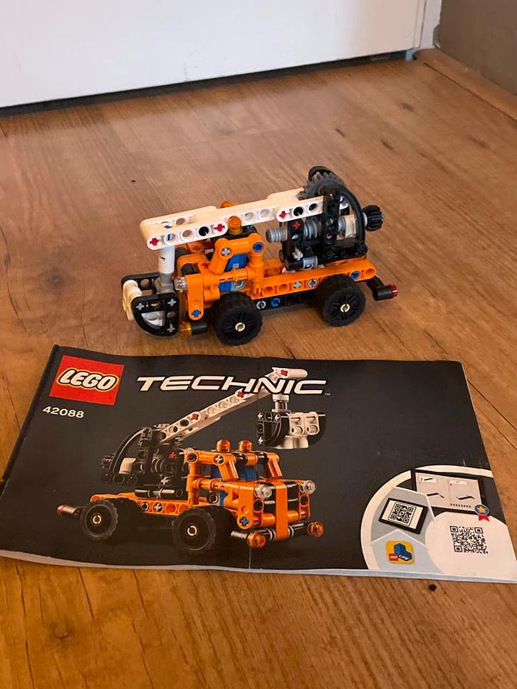 Lego Technic 42088 - Hoogwerker - Compleet!, Kinderen en Baby's, Speelgoed | Duplo en Lego, Zo goed als nieuw, Lego, Complete set