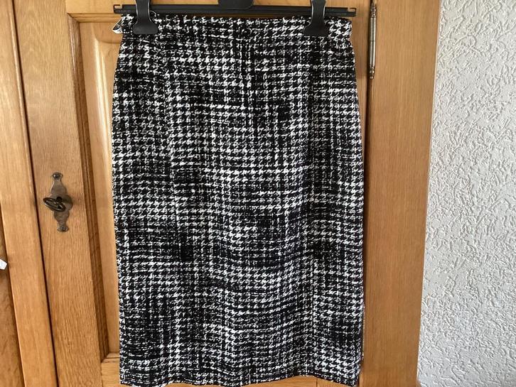 Sommerman rok, zwart-wit, Kleding | Dames, Rokken, Zo goed als nieuw, Maat 38/40 (M), Ophalen of Verzenden