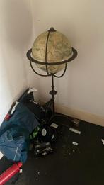 Wereldbol op voet, Antiek en Kunst, Ophalen of Verzenden