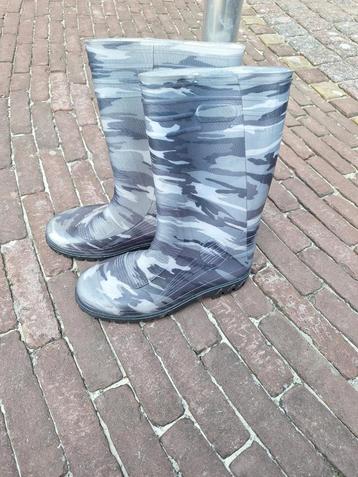 Regenlaarzen camouflage - z.g.a.n. - maat 41 beschikbaar voor biedingen