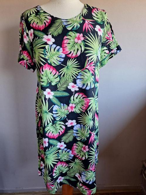 Nieuwe kleurrijke stretch jurk print, maat M, Kleding | Dames, Jurken, Nieuw, Maat 38/40 (M), Ophalen of Verzenden