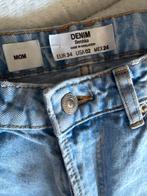 Bershka Mom Jeans - Maat W27/34. 2x, Ophalen of Verzenden, Zo goed als nieuw, Blauw, W27 (confectie 34) of kleiner