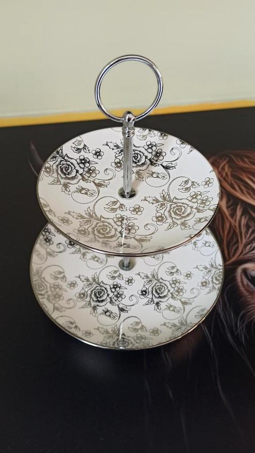 Leuke etagère, Huis en Inrichting, Woonaccessoires | Etagères, Zo goed als nieuw, Ophalen