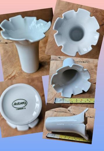 Arzberg wit porseleinen vaasje, ca.12 cm supergave vintage ! beschikbaar voor biedingen