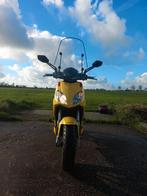 Aprilia Sportcity scooter - Betrouwbaar en stijlvol!, Fietsen en Brommers, Gebruikt, Maximaal 45 km/u, Benzine, Ophalen
