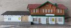 Vintage Pola STATION ST.-NIKLAUS Klaar Gebouwd, Ophalen of Verzenden, Gebruikt, 1:50 of kleiner, Figuur of Figuren