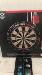 Dartset compleet. Bord en pojlen compleet nieuw, Sport en Fitness, Darts, Ophalen of Verzenden, Nieuw, Pijlen