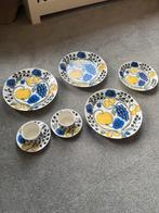 Arabia Paratiisi Servies - Borden en Kop & Schotels, Huis en Inrichting, Keuken | Servies, Ophalen, Gebruikt, Bord(en), Overige stijlen