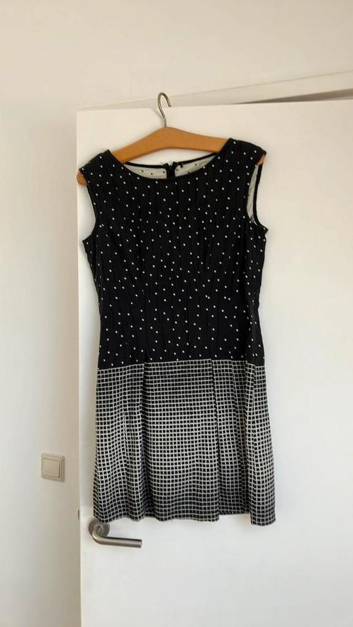 Vanilla Zomerjurk, maat 38. Zwart met gebroken wit., Kleding | Dames, Jurken, Zo goed als nieuw, Maat 38/40 (M), Zwart, Boven de knie
