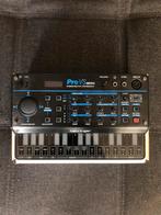 Pro VS  mini , Behringer, portable Syntersizer., Ophalen, Zo goed als nieuw, Overige aantallen, Overige merken