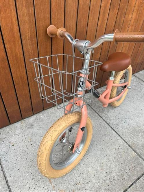 Veloretti fiets tweewieler / blazing salmon, Fietsen en Brommers, Fietsen | Kinderfietsjes, Zo goed als nieuw, Minder dan 16 inch
