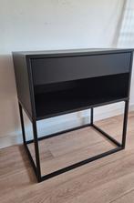 IKEA VIKHAMMER Nachtkastje, Huis en Inrichting, Slaapkamer | Nachtkastjes, Ophalen, Minder dan 45 cm, 55 tot 70 cm