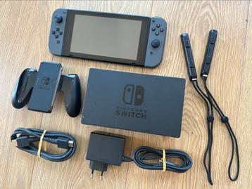 Nintendo Switch (Betere Batterijduur) Compleet En Netjes!!! beschikbaar voor biedingen