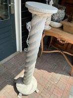 Antieke houten pilaar, Ophalen