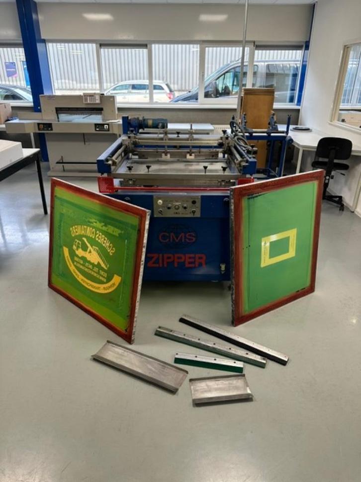 CMS ZIPPER Zeefdruk Machine met Extra's Zeefdrukraam Rakels, Antiek en Kunst, Kunst | Litho's en Zeefdrukken, Ophalen