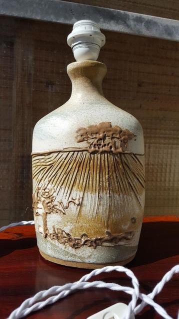 Retro vintage Tremaen fat lava tafellampen. beschikbaar voor biedingen