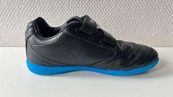 Dutchy Zaalschoenen Maat 35 beschikbaar voor biedingen