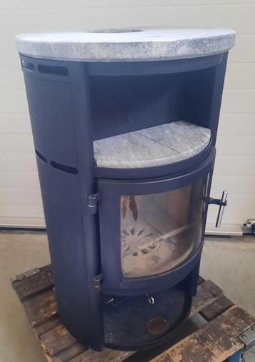 SPEKSTEENKACHEL / HOUTKACHEL/ KROG IVERSEN 8KW beschikbaar voor biedingen
