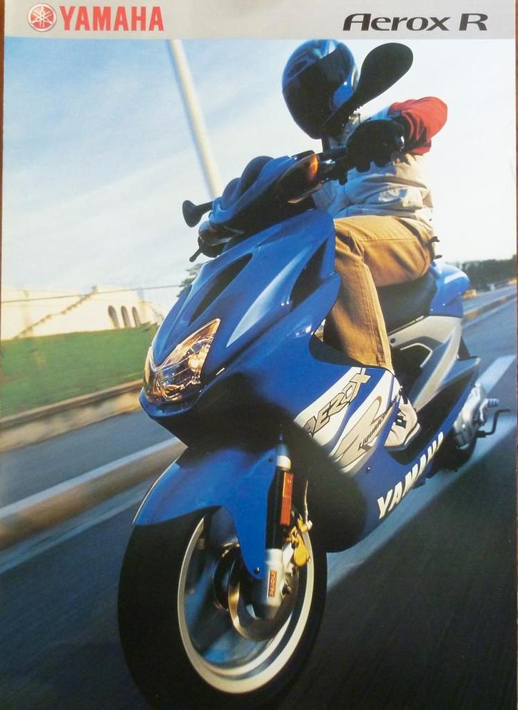 Folder YAMAHA Aerox R 2000 Blauw, Fietsen en Brommers, Handleidingen en Instructieboekjes, Nieuw, Ophalen of Verzenden